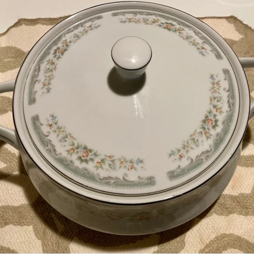 Roserville Spring Fine China Vegetable Server